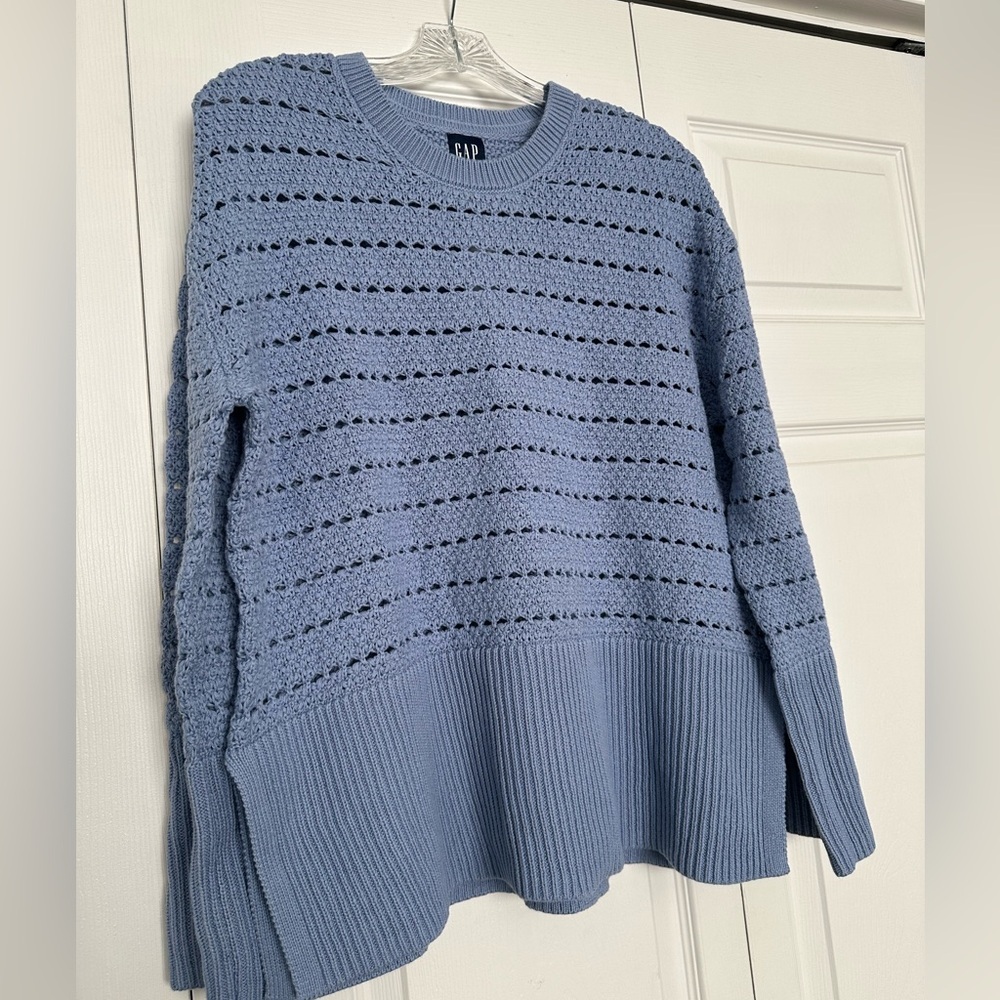 GAP Light Blue Perforated Crewneck Sweater - Size S - Oversized Fit - NWT - Picture 2 of 6